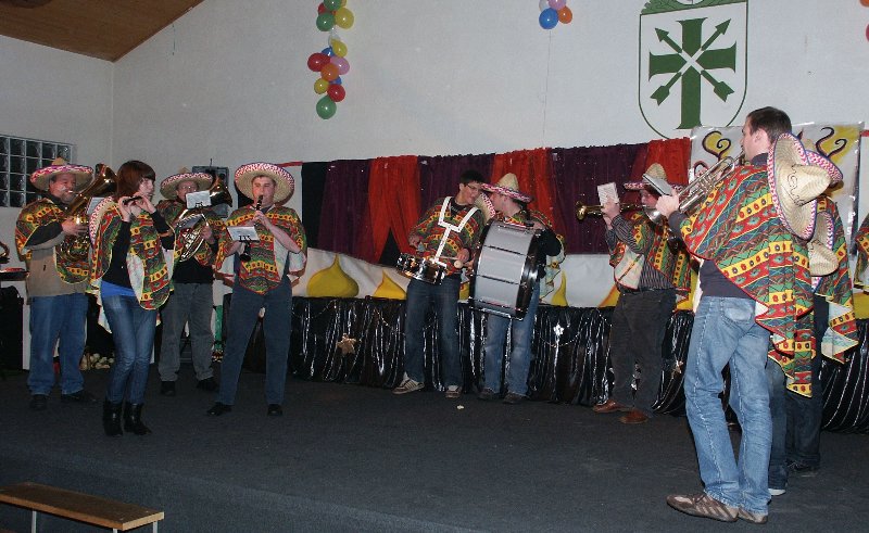 05 2 BrunkenerMusikSpielteAuf