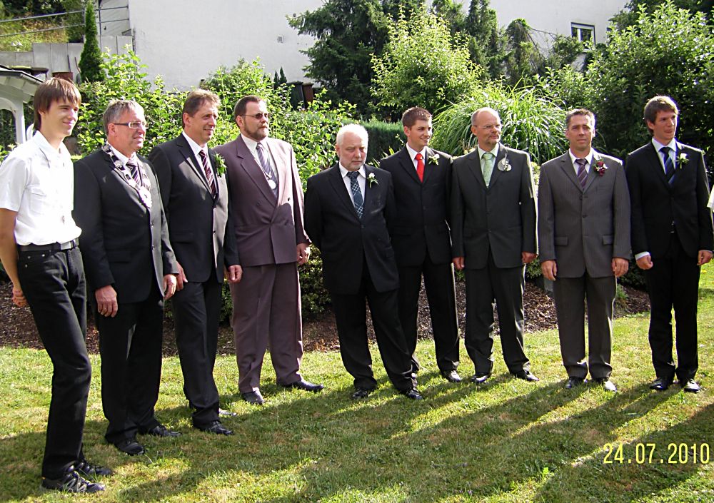 14 Gruppenfoto Maenner