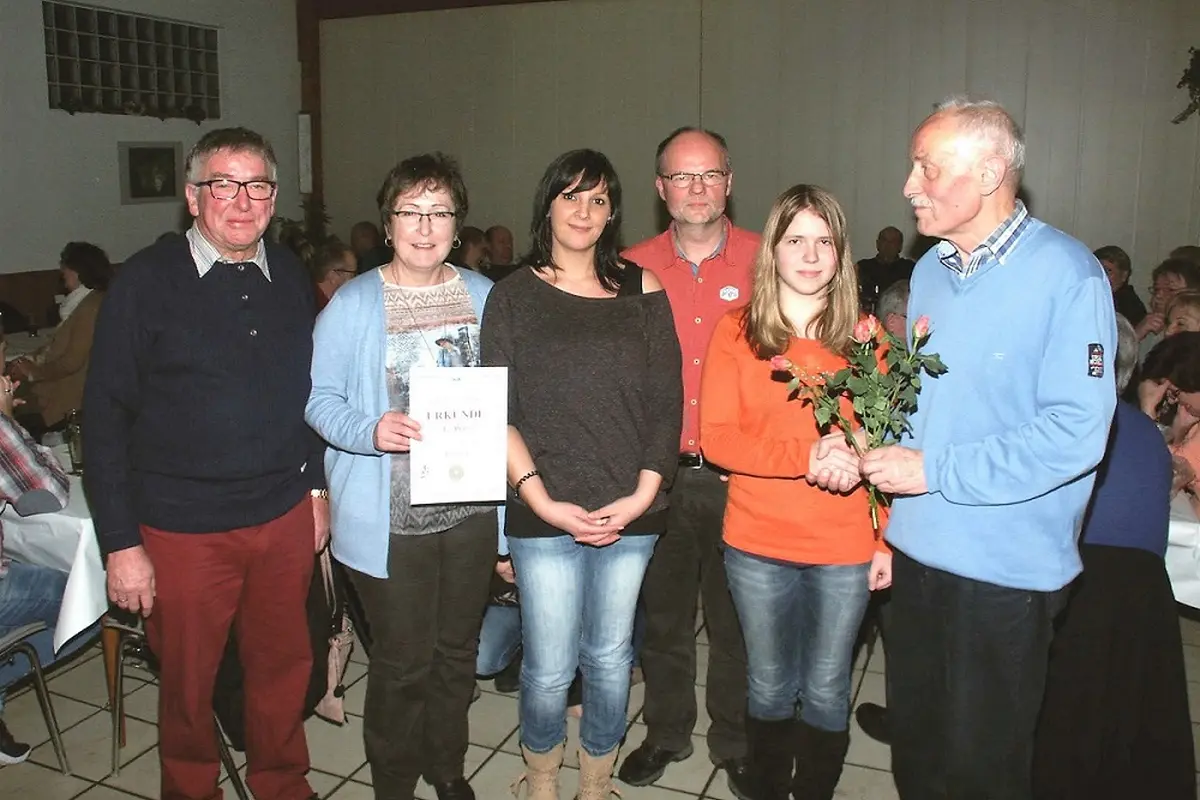 Ehrung beim traditionellen Wurstessen